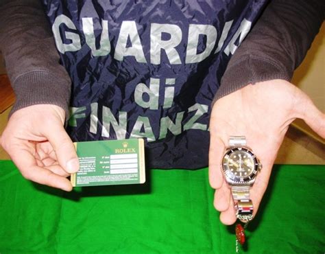 rolex sequestrato a livigno|In tasca ha un Rolex da 312mila euro, ma è un nullatenente: .